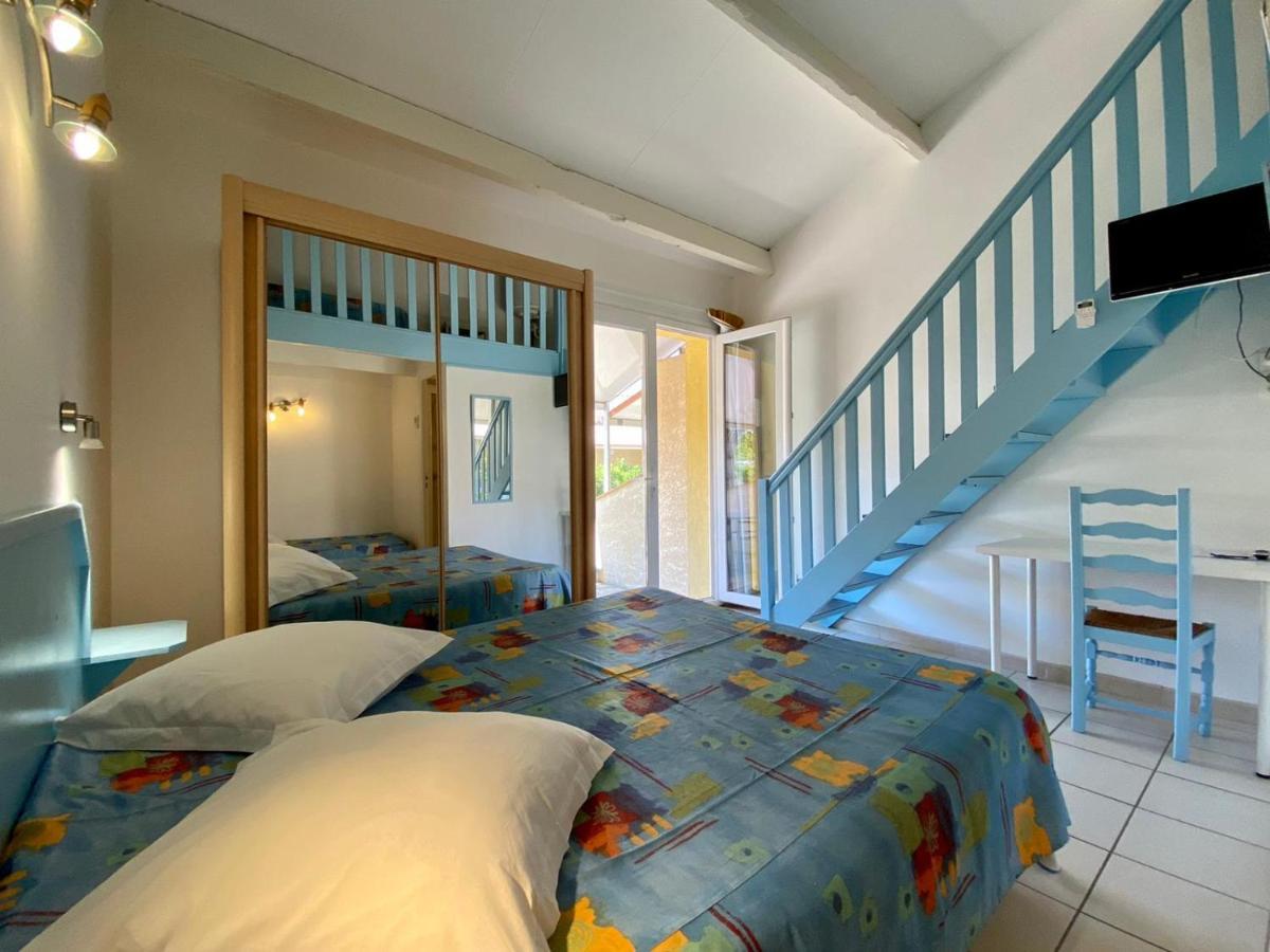 Hotel Myriam Vias Plage 外观 照片