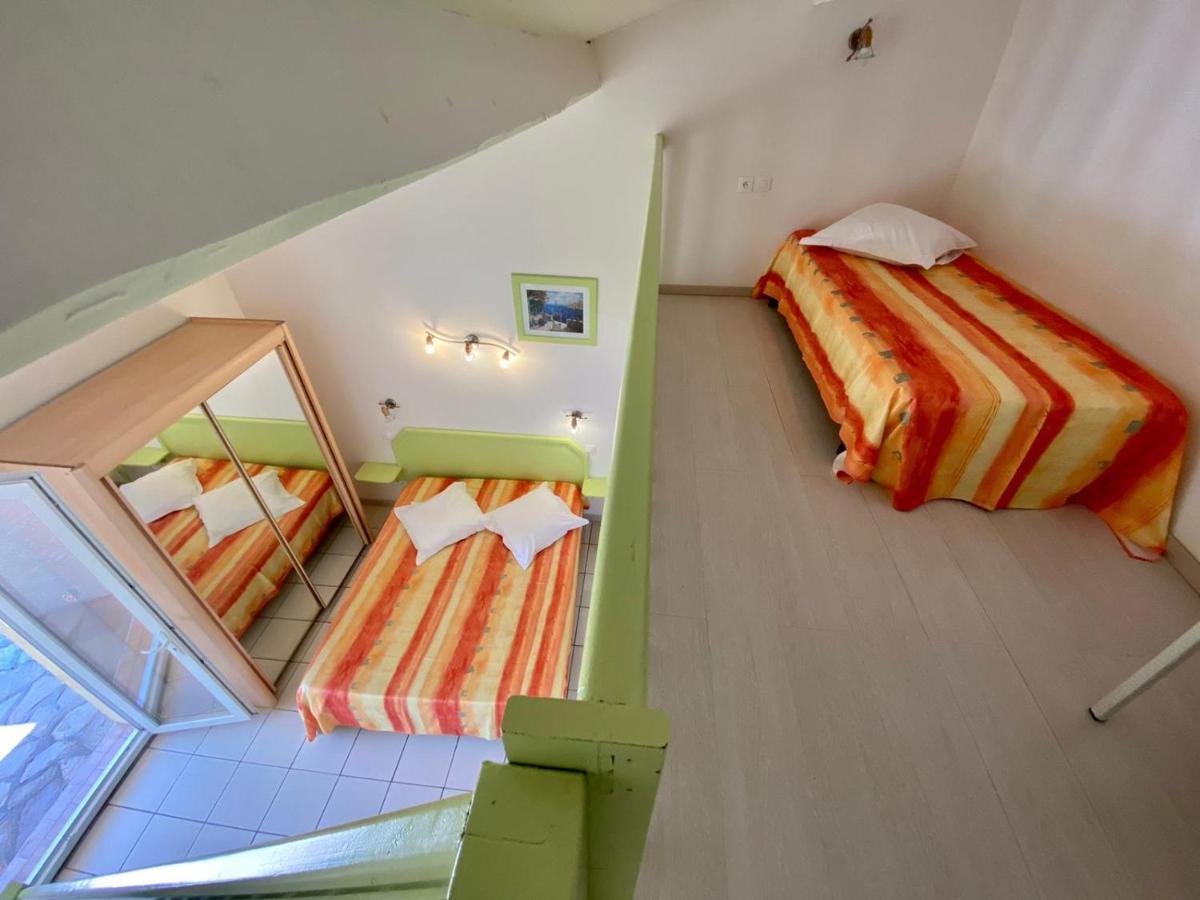 Hotel Myriam Vias Plage 外观 照片