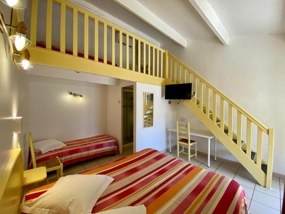 Hotel Myriam Vias Plage 外观 照片