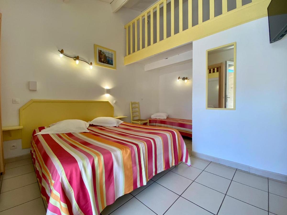 Hotel Myriam Vias Plage 外观 照片