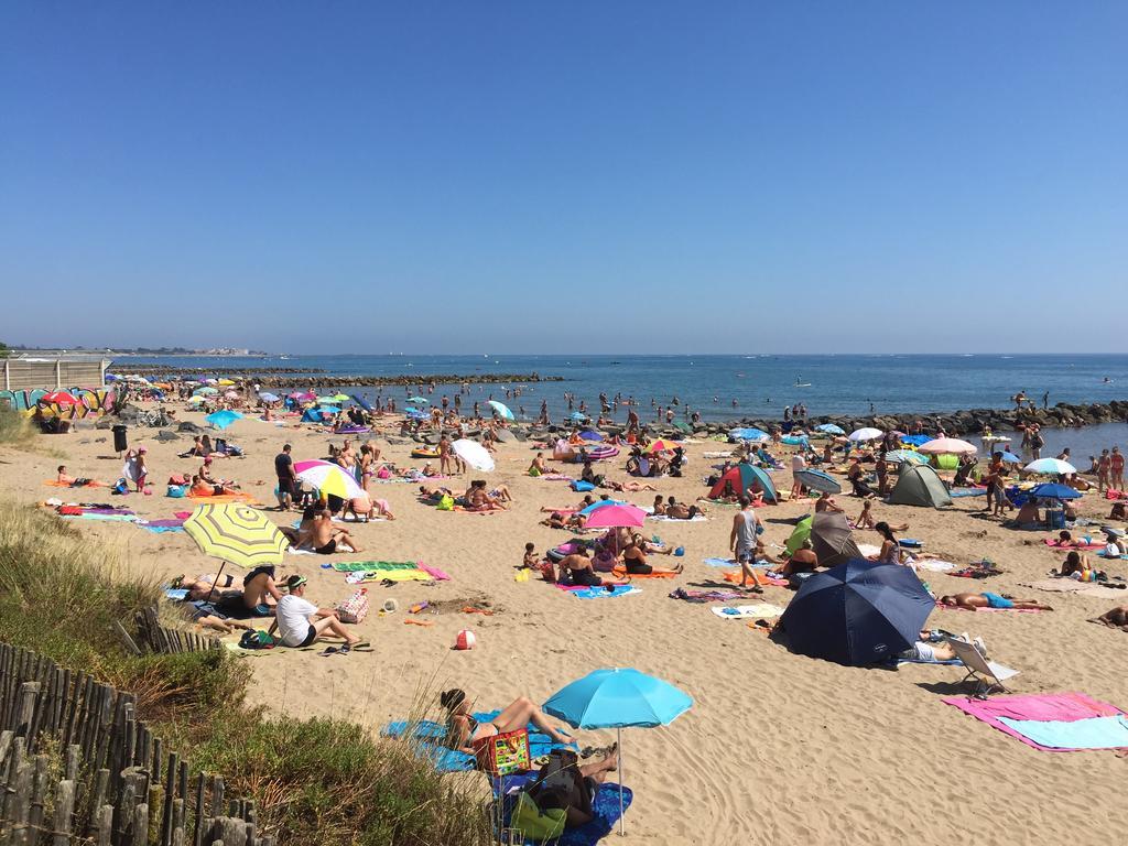 Hotel Myriam Vias Plage 外观 照片