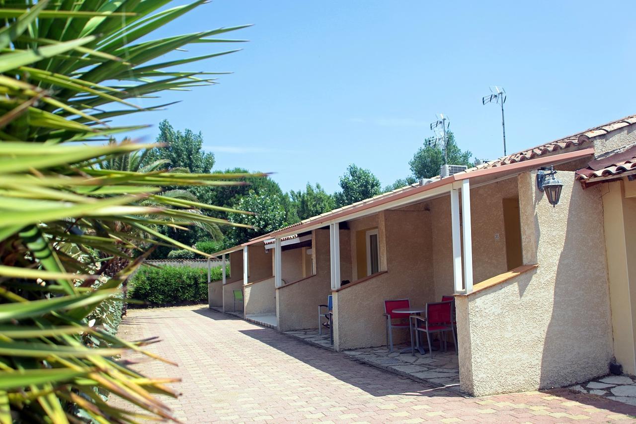 Hotel Myriam Vias Plage 外观 照片