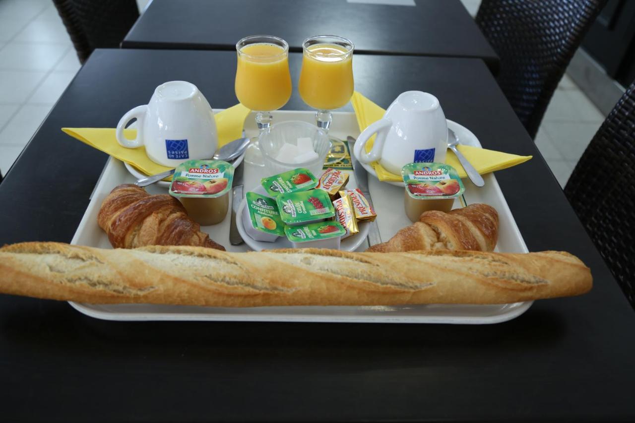 Hotel Myriam Vias Plage 外观 照片
